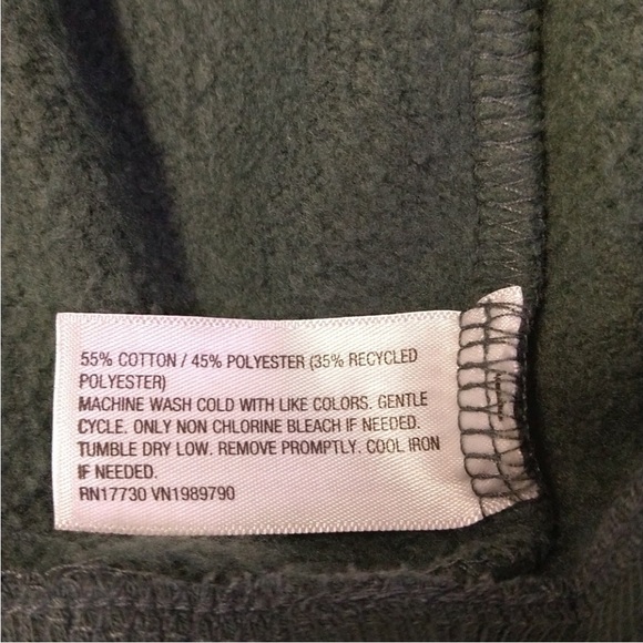 NWT Women's Quarter Zip Sweatshirt, Green  - Universal Thread 3X Plus Size - Picture 4 of 9